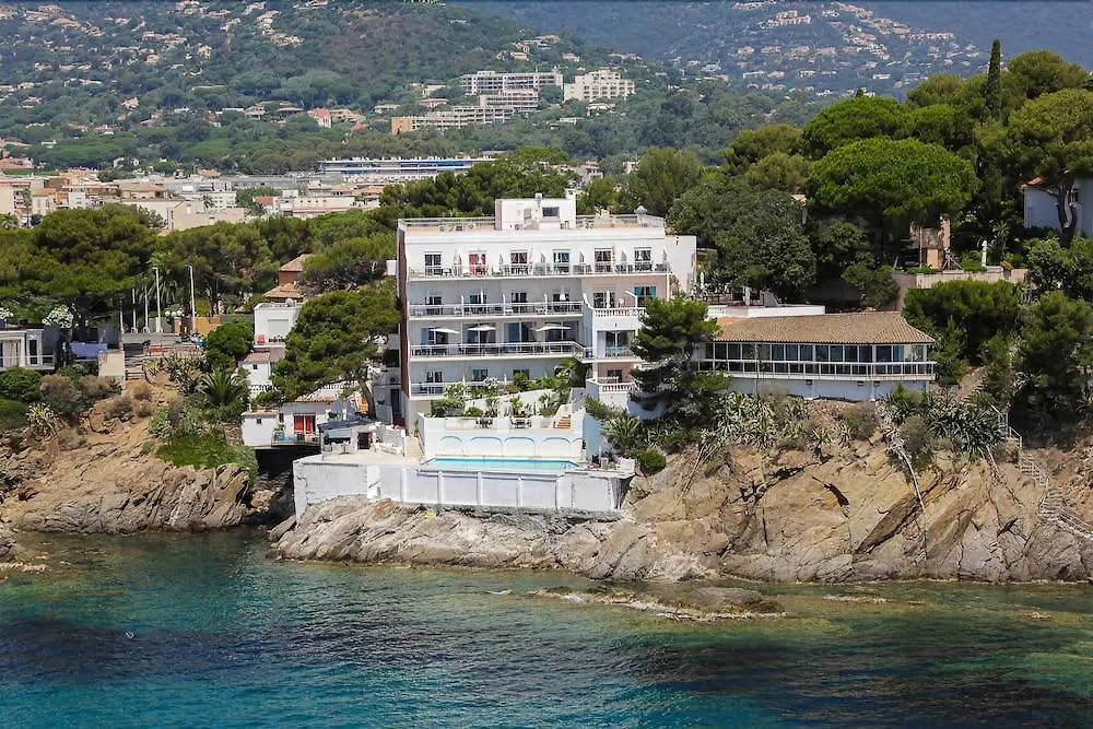 Hotel La Calanque Cavalaire-sur-Mer