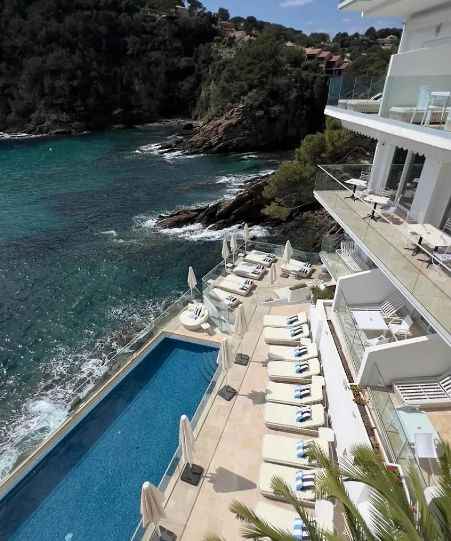 Hotel La Calanque Cavalaire-sur-Mer