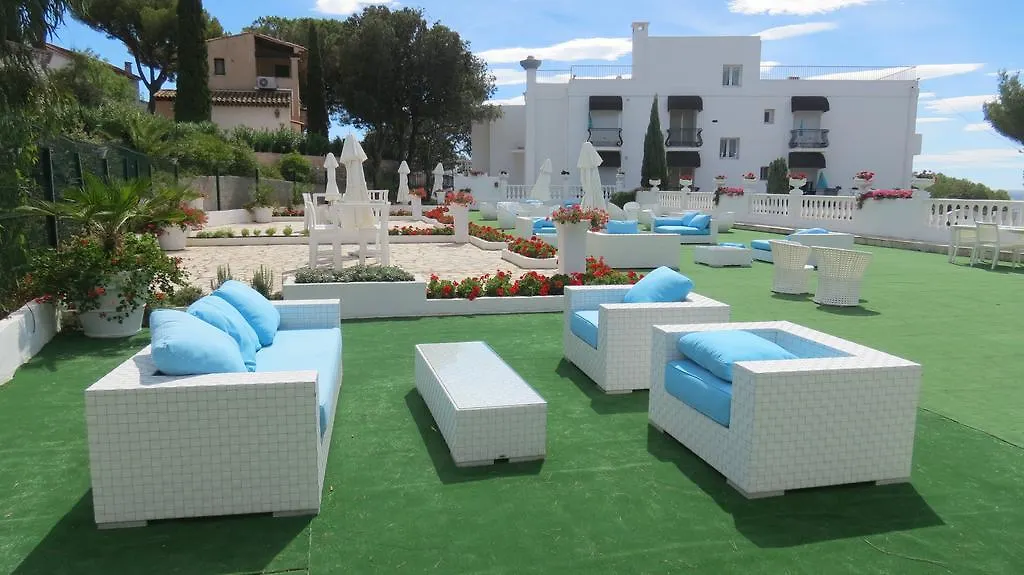 Hotel La Calanque Cavalaire-sur-Mer