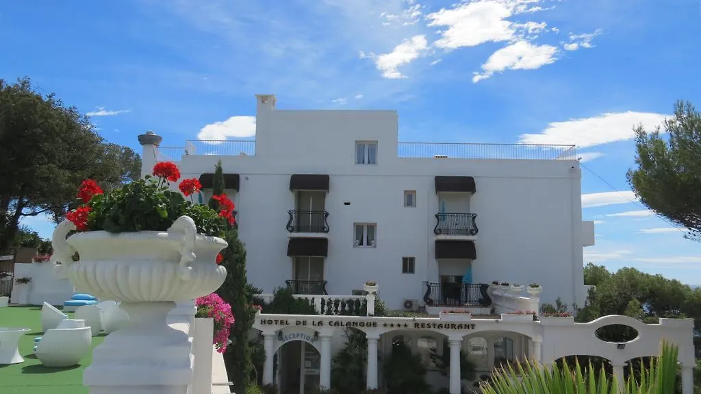 Hotel La Calanque Cavalaire-sur-Mer 4*,