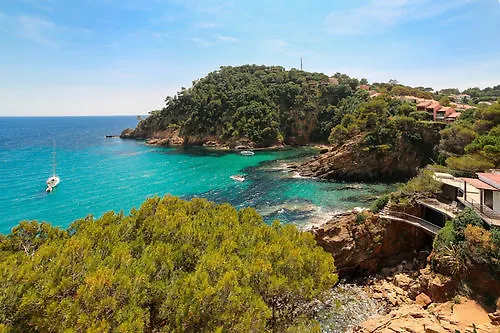 Hotel La Calanque Cavalaire-sur-Mer