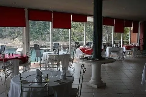 Hotel La Calanque Cavalaire-sur-Mer