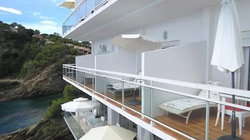 Hotel La Calanque Cavalaire-sur-Mer